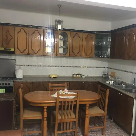 Traditional House Апартаменты